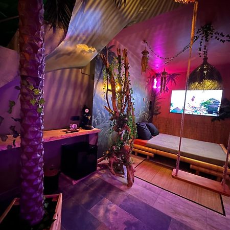 Bed and Breakfast Jungle Spa Dunkirk Екстер'єр фото